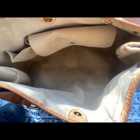 Louis Vuitton Damier Azure Galleria PM - Picture 9 of 17